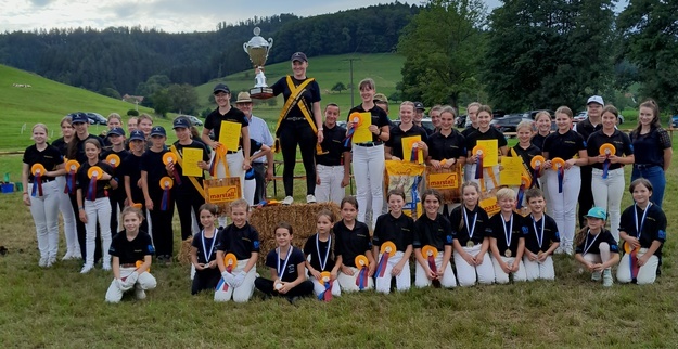 Teilnehmer des Jungzchterwettbewerbes ( Foto Ulrike Schtzle)