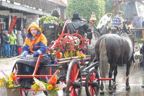 Historische Feuerwehrspritze