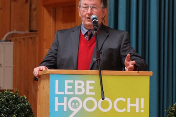 1. Vorsitzender des PZV Karlheinz Eckerlin